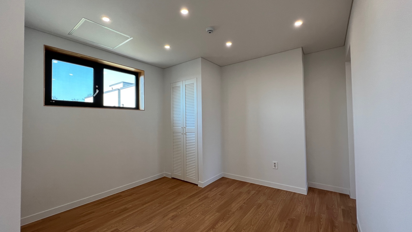 2000769928_NB2hdaYg_0afb81ff1be2c7868db36371cd8bd8403051b60a.jpg 이미지크게보기