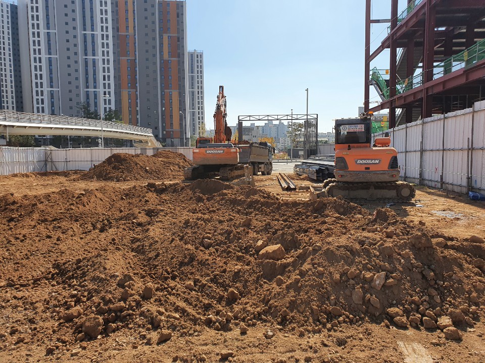 2000769928_yiqs6VoJ_9afc62514b841a7da1b92bd40f1e6cbc76afd70c.jpg 이미지크게보기